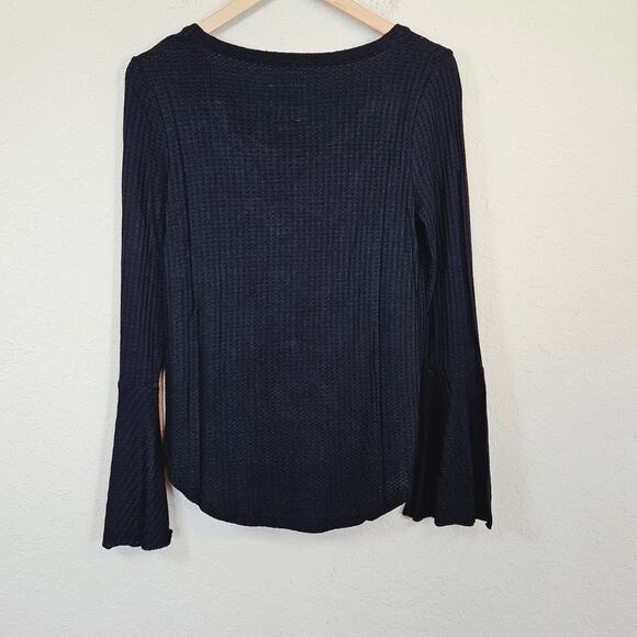 Chaser Black Waffle Knit Long Sleeve Top Size Medium - Picture 2 of 6